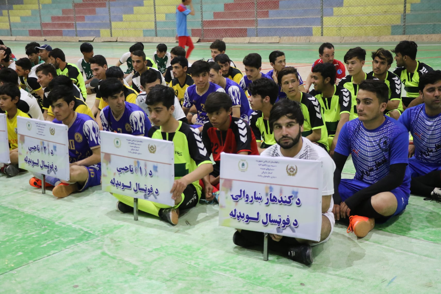 د کندهار ښاروالۍ له لوري د فوټسال د لوبو ټورنمینټ نن رسماً پیل سو